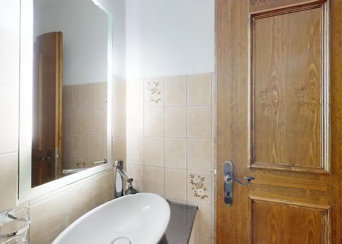 Abitaziun Cuntainta 1 - *